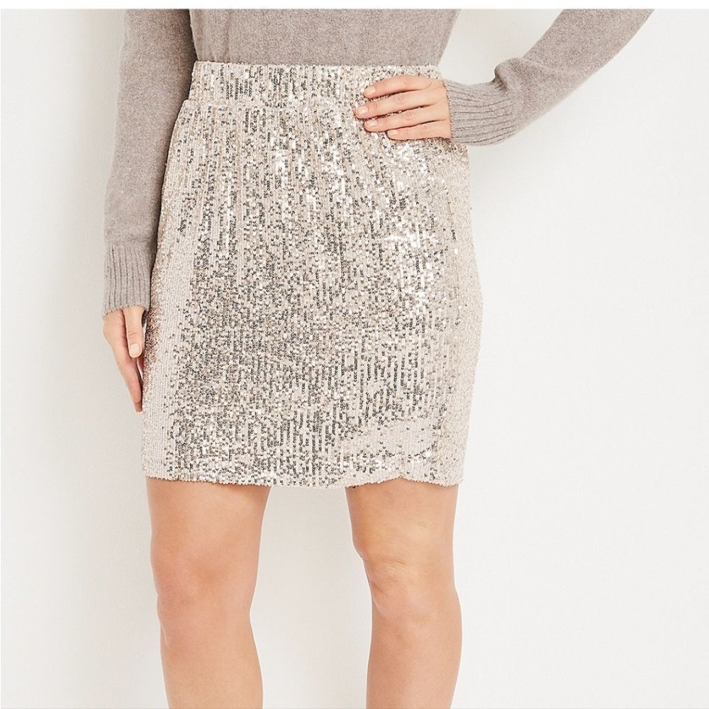 Maurices Cream and Silver Sequin Sparkly High Rise Skirt - Size Medium